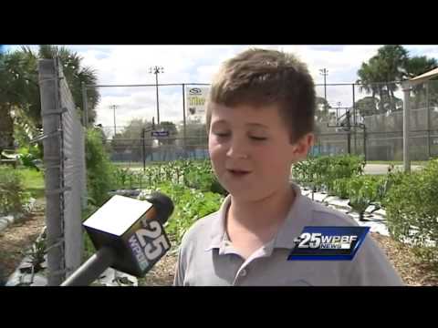 Cris' Weather School rolls on this week, this time at The Weiss School in Palm Beach Gardens. Cris' Weather School: The Weiss School