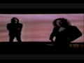 Miniature de la vidéo de la chanson Can't Live With You, Can't Live Without You