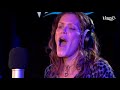 Beth Hart -Fire On The Floor Live bij Giel   Radio Veronica