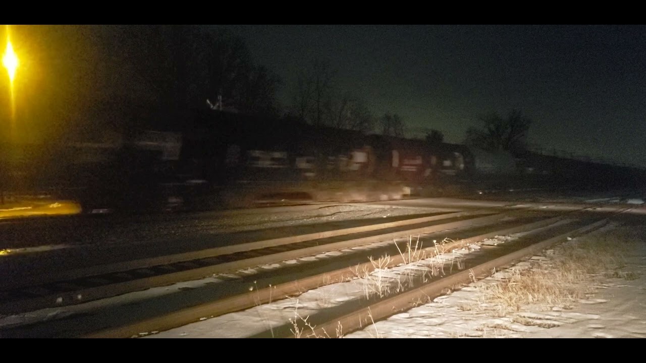 CSX K897 with ex-CITI Rail GEVO in trail