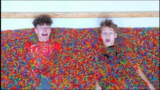 1,000,000 Orbeez in a Moving Truck! | Zach Clayton