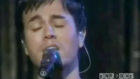 Enrique Iglesias - Somebody's me (LIVE)