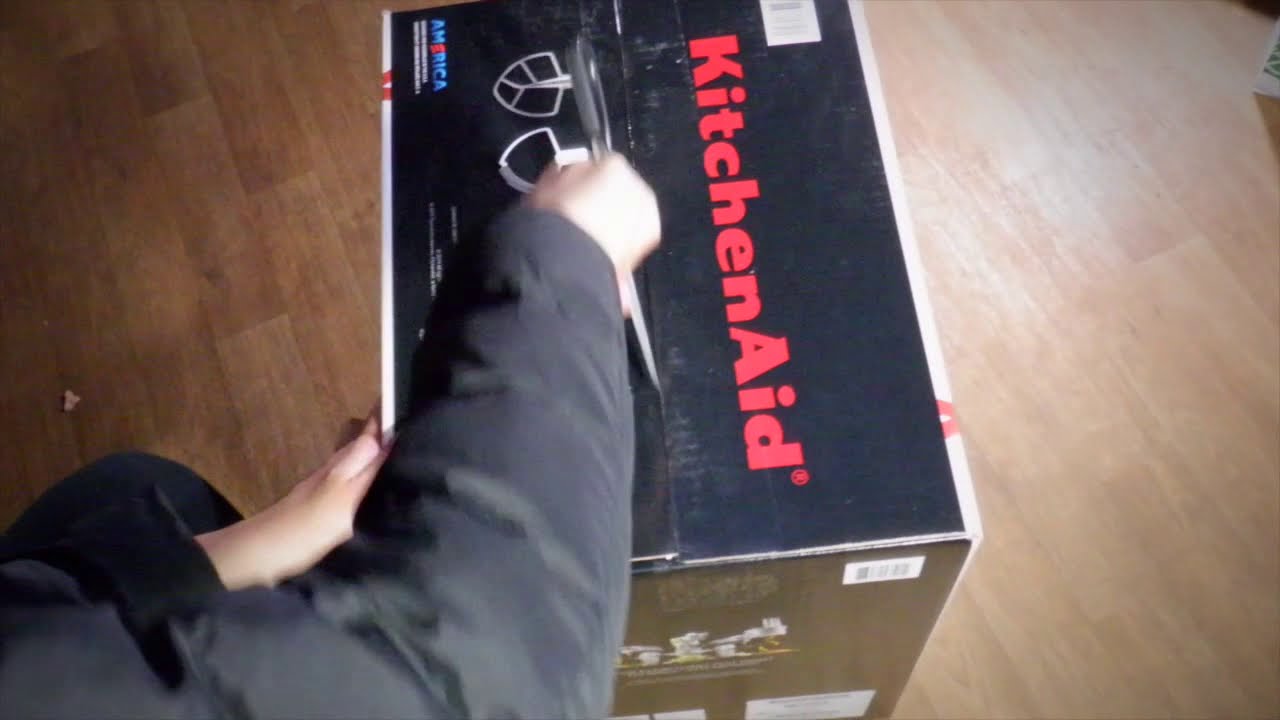 UNBOXING BOWL-LIFT STAND MIXER PROFESSIONAL 6 QUARTS 5.7 LITERS (KITCHEN AID)