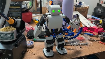 Plen Robot Dancing! In 2025