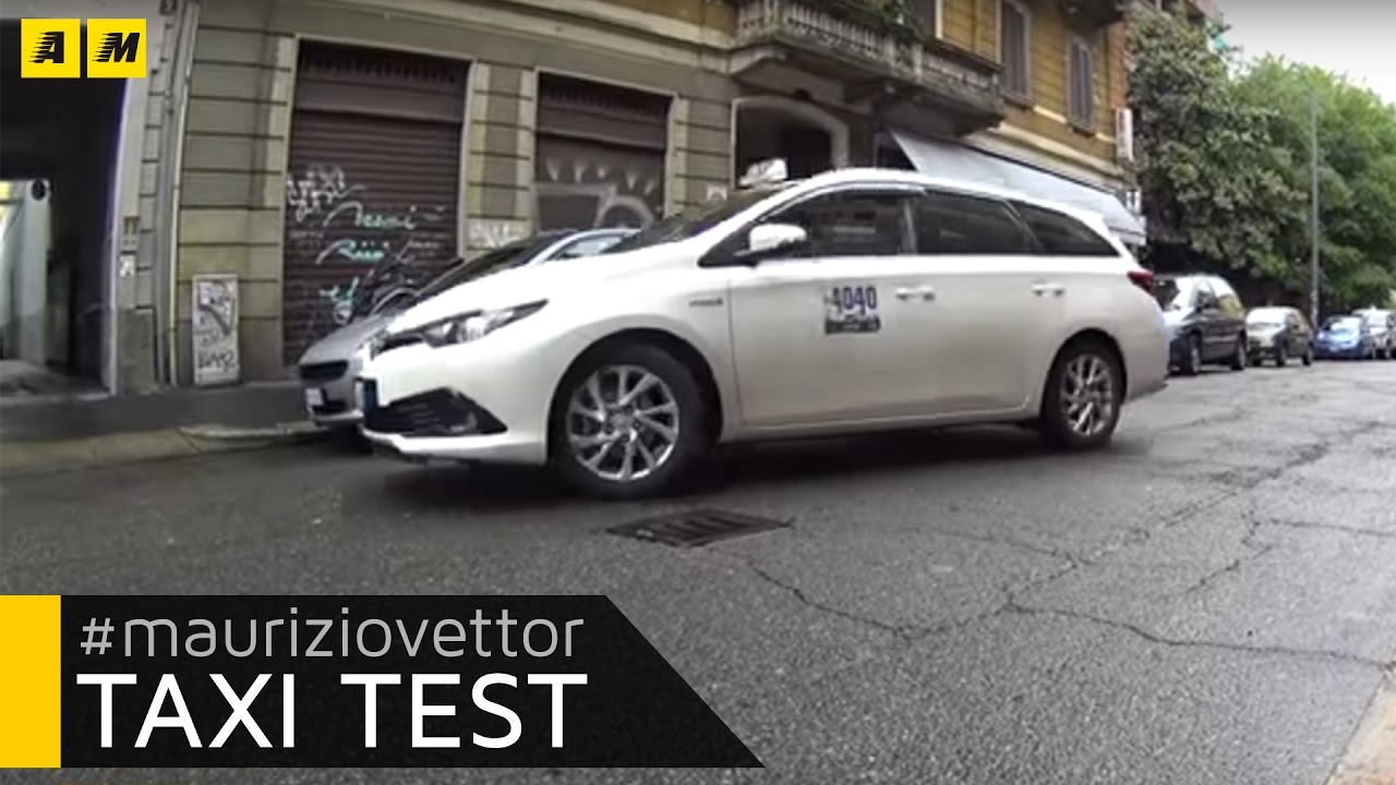 Taxi test. Toyota Auris 2015.