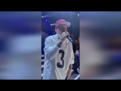 Hilarious moment Limp Bizkit singer Fred Durst pauses concert as he can't understand Yorkshire crowd
