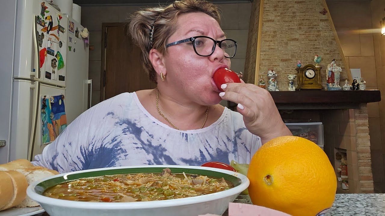 МУКБАНГ 🍽 СЛАБОНЕРВНЫМ ПРОШУ УДАЛИТЬСЯ MUKBANG 🍴THOSE OF THE WEAK OF NERVE PLEASE LEAVE