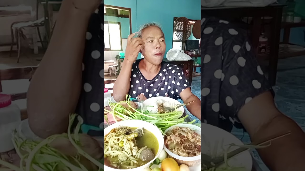 ซุปมะเขือแกงกะทิไก่หน่อไม้040326