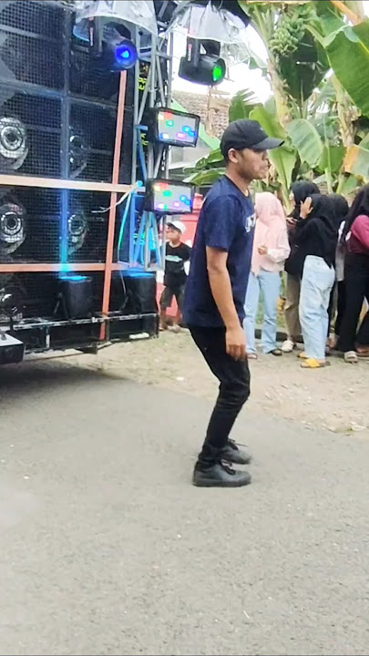 uwasik pol maskuh karnafal ketemas dungus #karnaval #jogetkarnaval