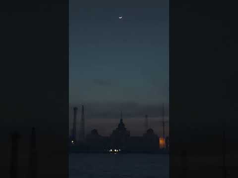 غلبني الشوق وغلب ني وليل الب عد دوبني     