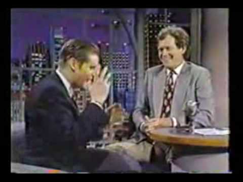 crispin glover on johnny carson superdave osborne on letterman 1990 doovi crispin glover on johnny carson superdave osborne on letterman 1990 doovi
