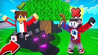 КТО БЫСТРЕЕ ПРОЙДЁТ МАЙНКРАФТ КОМПОТ ИЛИ ФИКСАЙ 100% ТРОЛЛИНГ ЛОВУШКА MINECRAFT ВЫЖИВАНИЕ С ДРУГОМ