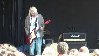 Nirvana tribute band Nervana - Smells Like Teen Spirit - Mathew Street Festival Liverpool 2010 chords