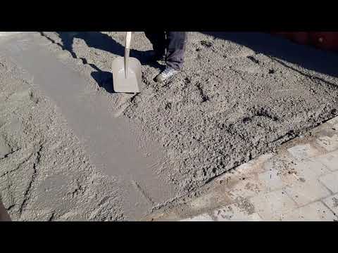 Videó: Mi okozza a beton felborulását?