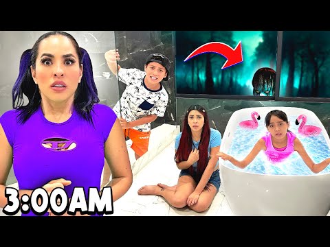 EL ÚLTIMO en SALIR del BAÑO CON TODO EL TEAM GANA $100,000 🛀🏻😨 | Karla Bustillos