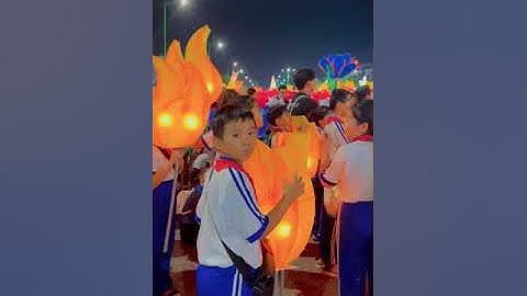 Lễ hội rước đèn trung thu Phan Thiết lớn nhất cả nước