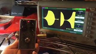 Moollon Tremolo MKII - YouTube