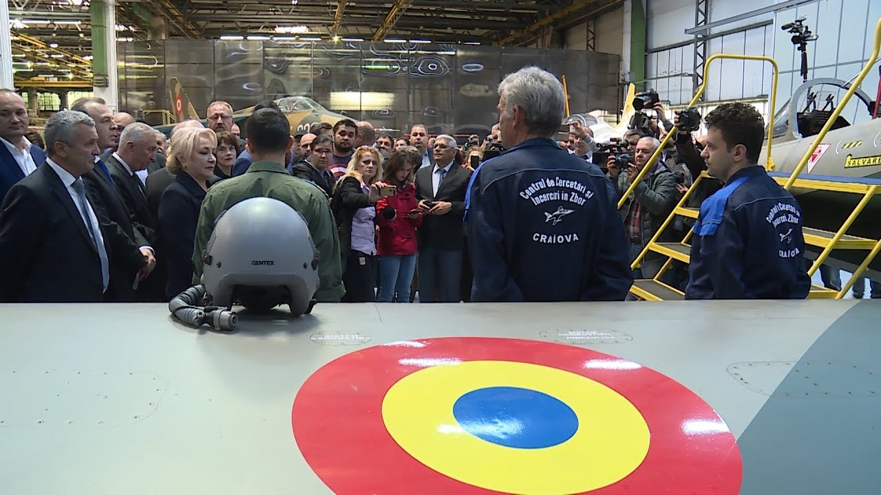 10 1 18 VizitÄƒ La Fabrica De Avioane Din Craiova Youtube