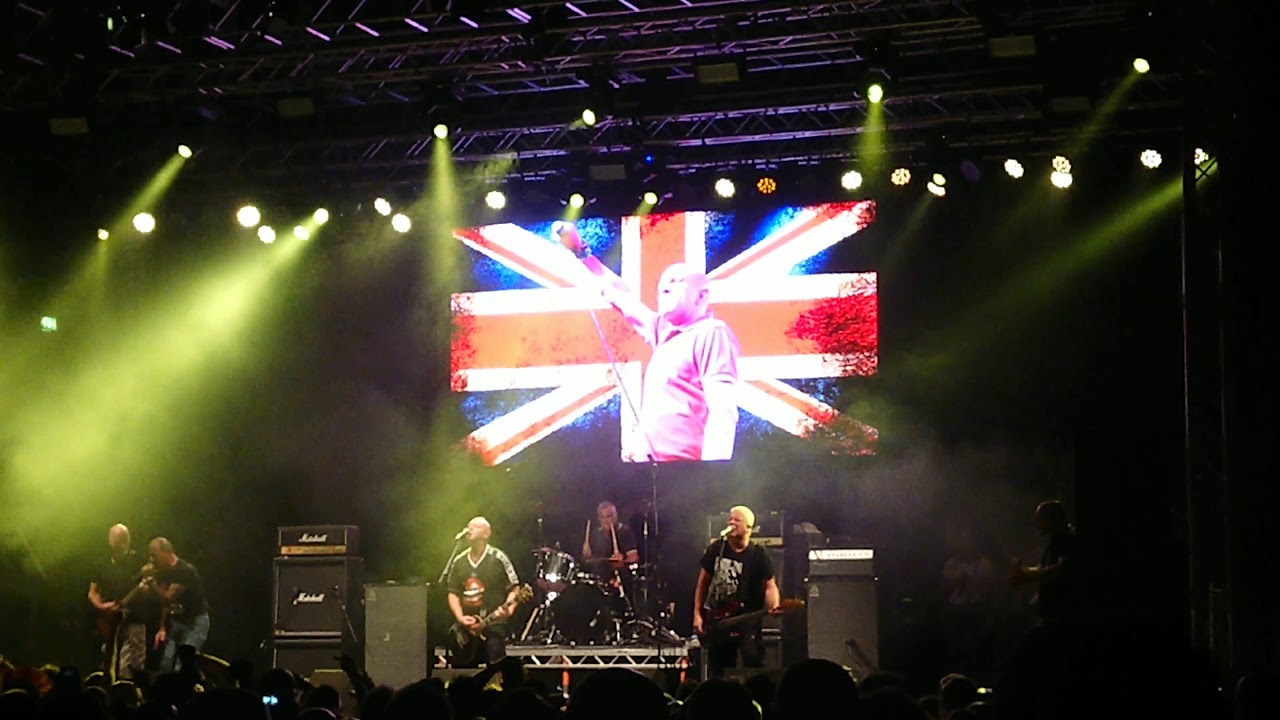 The Business Tribute feat. Roi Pearce - Smash The Disco's