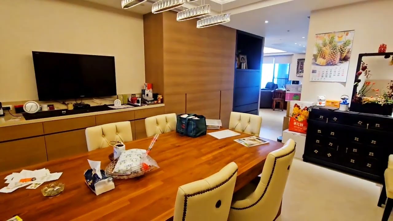 世界首席 面公園 霸氣美景  歡迎賞屋