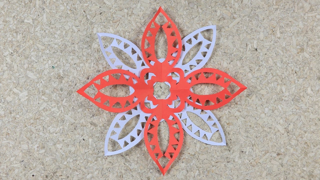 Paper snowflake Tutorial: Learn how to make snowflakes in 5 minutes