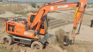 Enhancing Excavation Safety: Advanced Mud Loading Techniques"