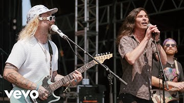 Mihali - Keep Going ft. KBong & Johnny Cosmic (Official Music Video)