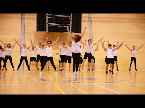 Video: Centrum Rytmické Gymnastiky V Lužnikách: Střešní Konstrukce Jako Ladná Vlna Gymnastické Pásky