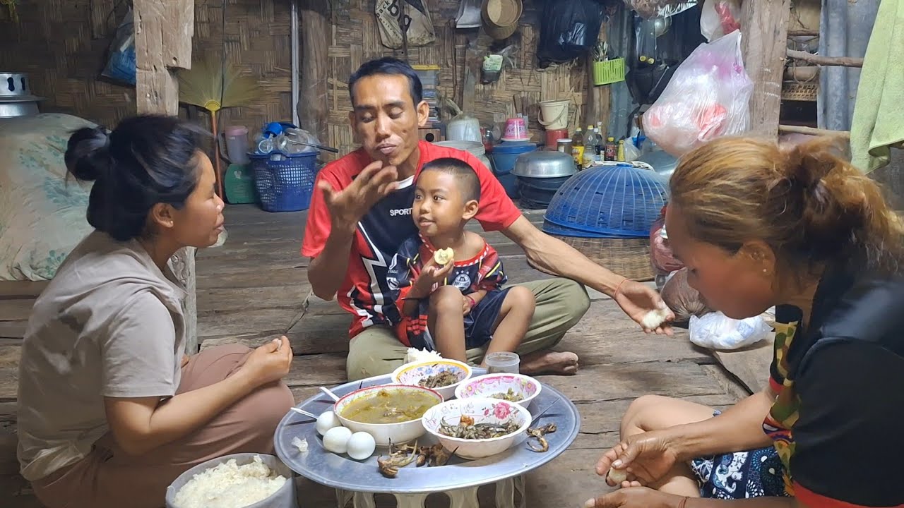 ต้มไก่บ้านขั้วกะปอมกินข้าวแลงนำกันเด้อจ้า2 มีนาคม ค.ศ. 2026