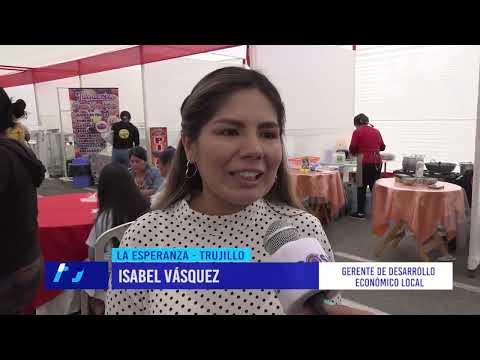 Emprendedores participan en