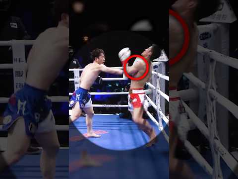 중국인의 무차별적인 공격에 대응한 한국 파이터 thumbnail