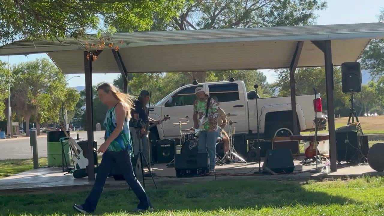 Kickback band live in sierra vista park