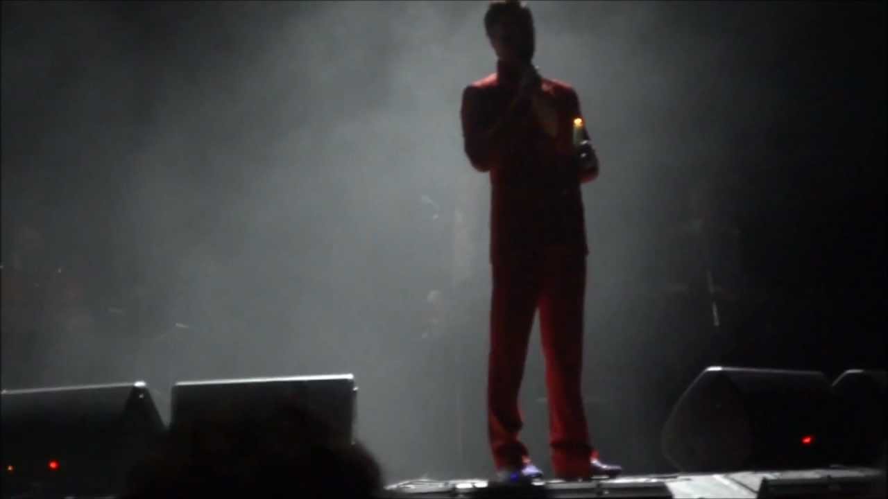 Витас. "Мама и сын" Н.Новгород 1.11.2012 - YouTube