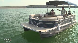 Boat traffic on Lake Travis for holiday weekend drops sharply in Harvey’s wake
