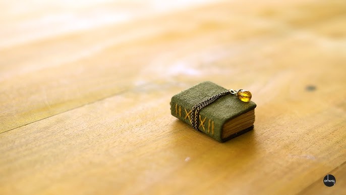 Creating a Miniature Book (PetiteProse.com) 