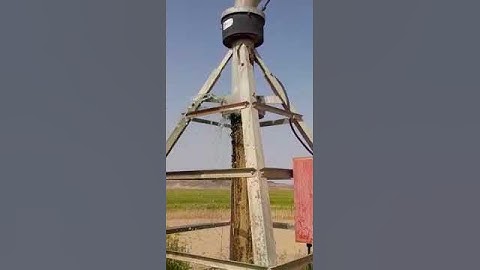 Center pivot stand pipe leaking water