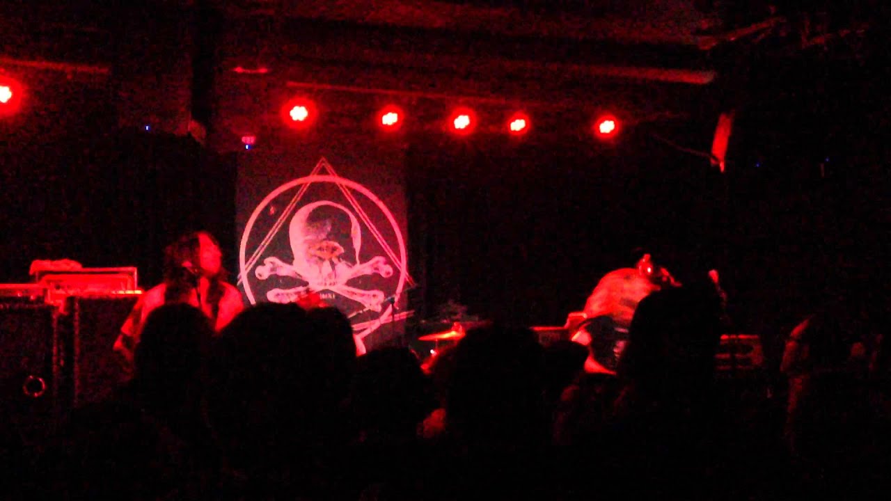 Fight Amp - clip 1 - 6/18/15 Saint Vitus Bar, Brooklyn