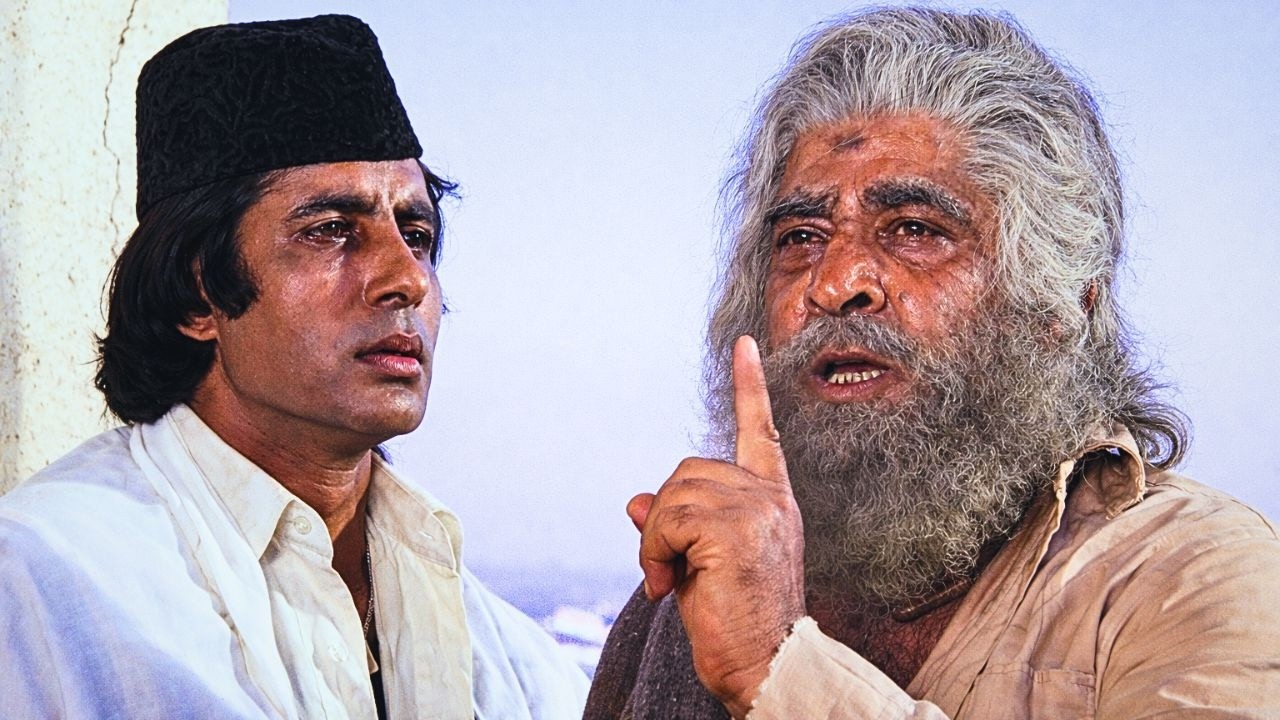 क्यों अपने जगह भेजा एक बाबा को हज़ पे ?  |  Amitabh Bachchan जबरजस्त सीन | Coolie Movie Scene