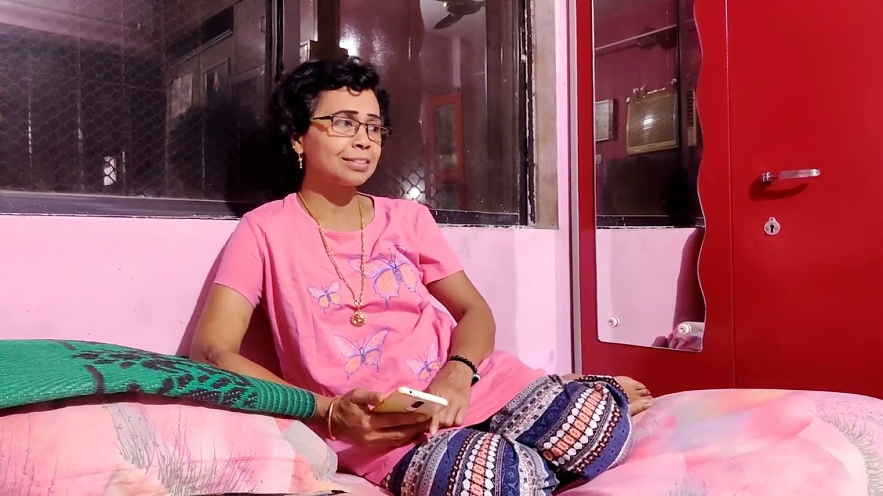 Dost Aane Wala h.. Mom and Me || Sanchith Sindhu