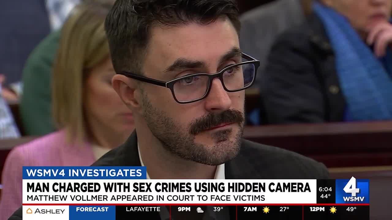 15 women were recorded by a hidden camera, without their knowledge