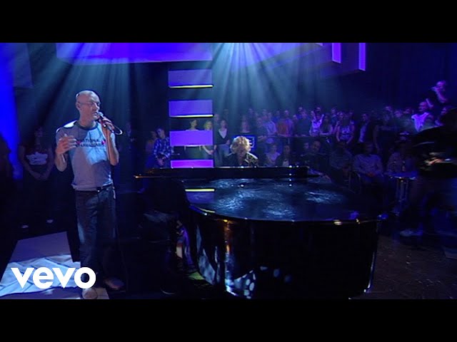 R.E.M. - nightswimming 2003.10.14 live with Jools Holland on BBC1