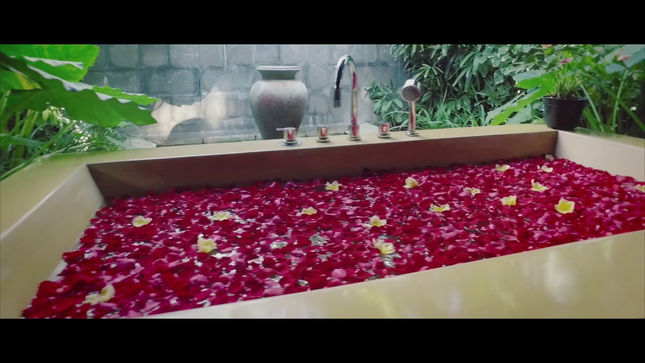 Kayumanis Jimbaran Private Estate and Spa - YouTube