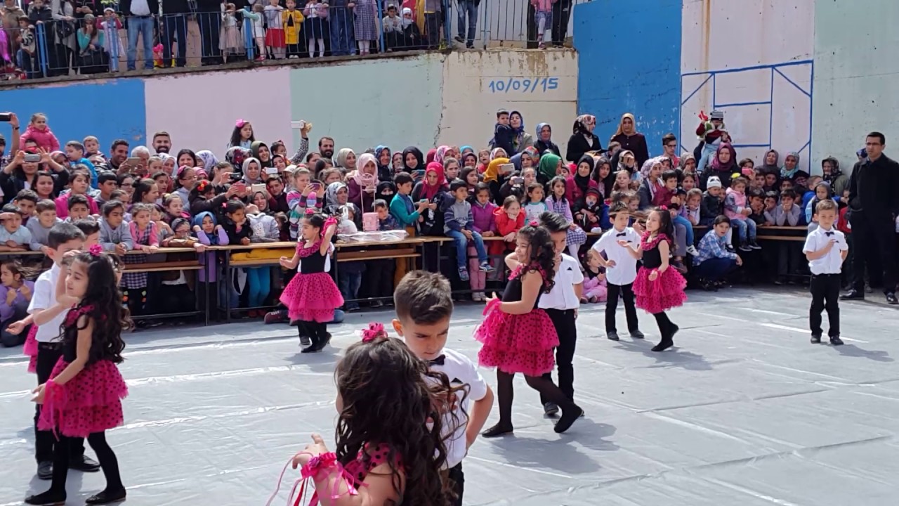 23 nisan Ayşe Çarmıklı İlk Okulu