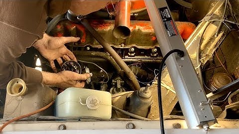 How To Change The Distributor On A 170 CI Ford Inline 6 Engine