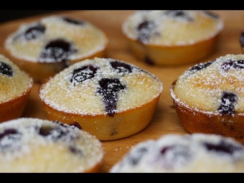 Vidéo: Comment Faire Des Petits Pains Aux Myrtilles