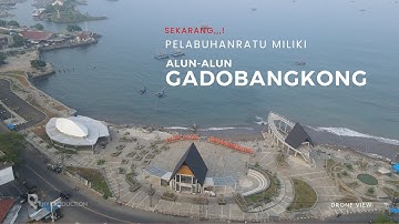 Alun-alun Gadobangkong Pelabuhanratu dan Pantai Citepus