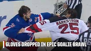 Rangers Igor Shesterkin Charges Devils Jacob Markstrom In Rare Goalie Fight Nhl On Espn