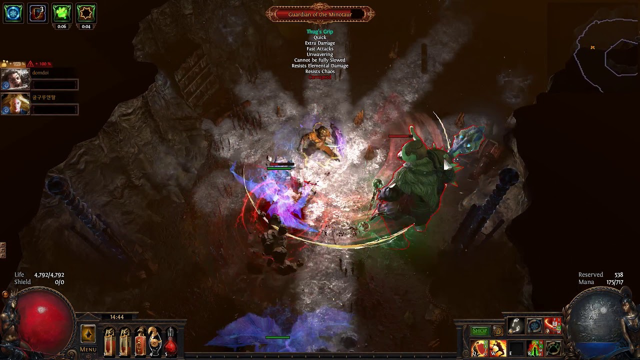 PoE boss Undying Minotaur with Thug's grip full block cleave