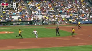 PHI@PIT: Taillon nabs Hernandez at first