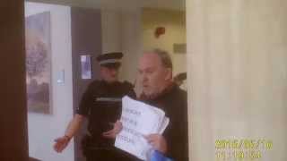 Protesters Infiltrate Labour HQ Glasgow & Witness Heated Debate 16/5/15
Protesters Infiltrate Labour HQ in Glasgow 16/5/15 & witness heated debate which led to resignation of Jim Murphy Protesters Infiltrate Labour HQ Glasgow & Witness Heated Debate 16/5/15